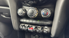 MINI Hatchback 2.0 Cooper S Classic 5dr Petrol Hatchback